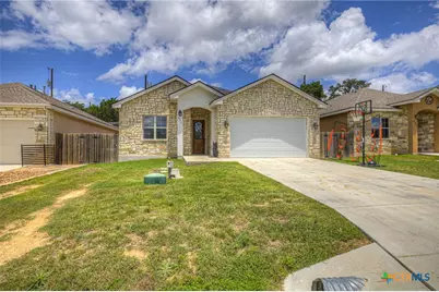 627 Hummingbird Hill, Canyon Lake, TX 78133 - Photo 1