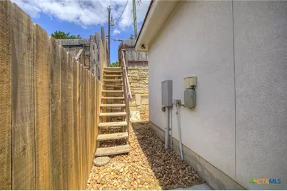 627 Hummingbird Hill, Canyon Lake, TX 78133 - Photo 25