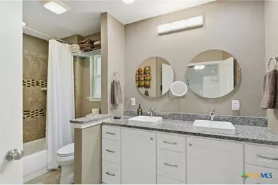 2204 Creekview Drive, Round Rock, TX 78681 - Photo 19