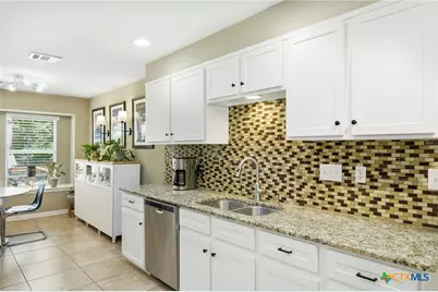 2204 Creekview Drive, Round Rock, TX 78681 - Photo 11