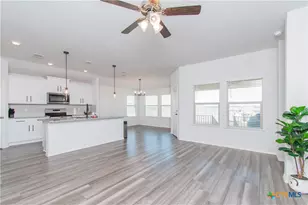 2404 Freddie L. Nichols Sr. Dr, Harker Heights, TX 76548 - Photo 5