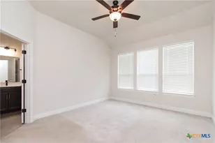 250 Sugar Cane Rd, Buda, TX 78610 - Photo 7