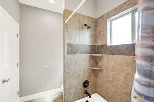 300 Rose Meadow Dr, La Vernia, TX 78121 - Photo 27