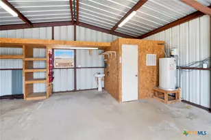300 Rose Meadow Dr, La Vernia, TX 78121 - Photo 41