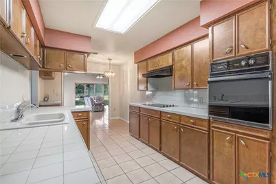 1226 E US Highway 90, Flatonia, TX 78941 - Photo 7