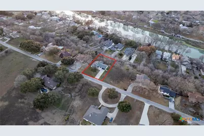 300 Ridge Crest Drive, Seguin, TX 78155 - Photo 25