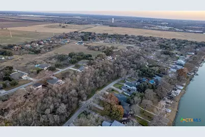300 Ridge Crest Drive, Seguin, TX 78155 - Photo 29