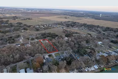 300 Ridge Crest Drive, Seguin, TX 78155 - Photo 29