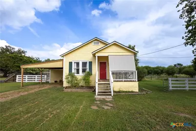 423 Fm 1447, Cuero, TX 77954 - Photo 1