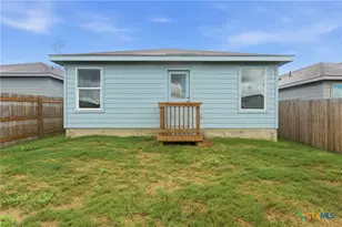 5717 Mangas Cir, Seguin, TX 78155 - Photo 35