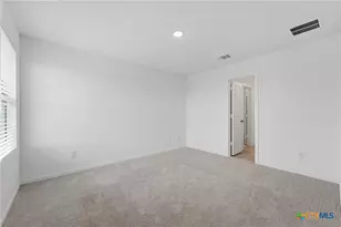 5717 Mangas Cir, Seguin, TX 78155 - Photo 15