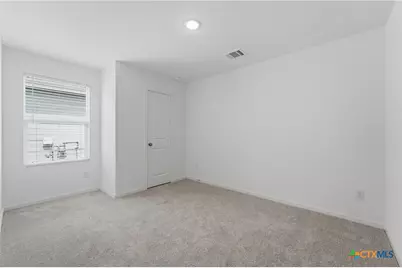 5717 Mangas Circle, Seguin, TX 78155 - Photo 31