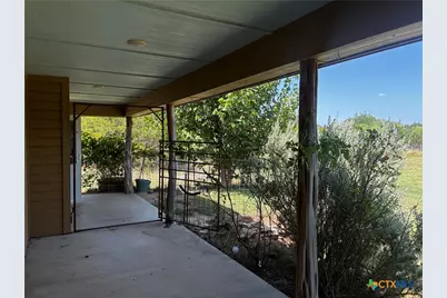 23748 N US Highway 281, Lampasas, TX 76550 - Photo 31