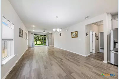 129 Lacey Oak Loop, San Marcos, TX 78666 - Photo 13