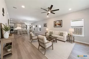 129 Lacey Oak Loop, San Marcos, TX 78666 - Photo 1