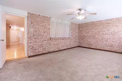 111 Dover Dell Lane, Victoria, TX 77904 - Photo 19