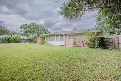 111 Dover Dell Lane, Victoria, TX 77904 - Photo 29