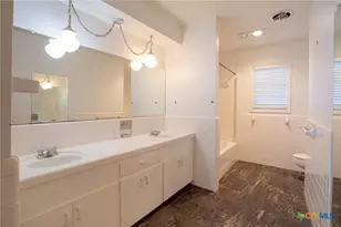 111 Dover Dell Ln, Victoria, TX 77904 - Photo 23