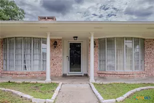 111 Dover Dell Ln, Victoria, TX 77904 - Photo 3