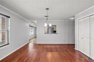 156 Pleasant Grove Ln, Woodway, TX 76712 - Photo 11