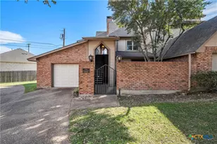 156 Pleasant Grove Ln, Woodway, TX 76712 - Photo 3