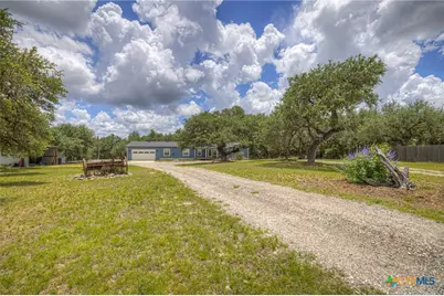 173 Sarah, Canyon Lake, TX 78133 - Photo 3