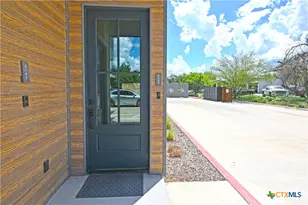 1208 N Academy Ave, New Braunfels, TX 78130 - Photo 27