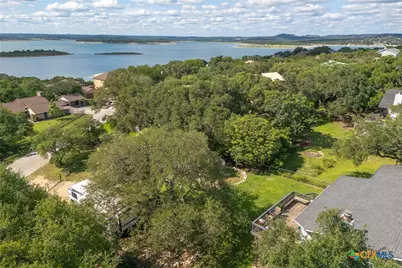 1215 Amanda, Canyon Lake, TX 78133 - Photo 33