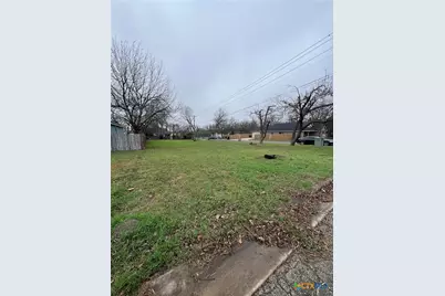 917 S 2nd Street, Temple, TX 76504 - Photo 3