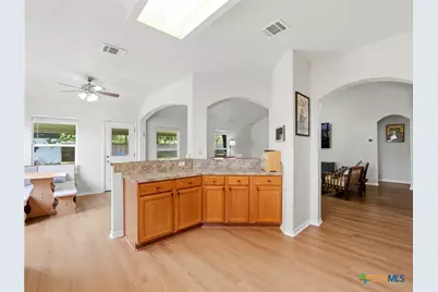 523 Walnut Heights Boulevard, New Braunfels, TX 78130 - Photo 13