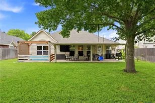 523 Walnut Heights Blvd, New Braunfels, TX 78130 - Photo 35