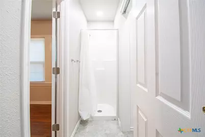 803 N 8th Street, Temple, TX 76501 - Photo 15