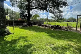 1006 South St, El Campo, TX 77962 - Photo 35