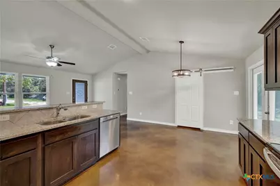 3211 Hunter Road, New Braunfels, TX 78132 - Photo 9