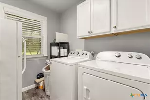 757 Jackson Rd, Kingsbury, TX 78638 - Photo 23