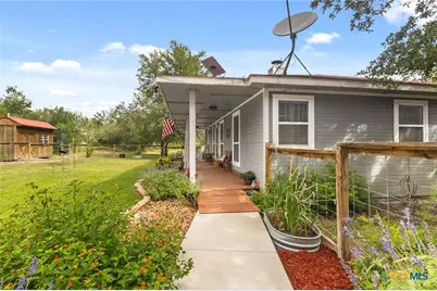 757 Jackson Road, Kingsbury, TX 78638 - Photo 5