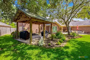 702 Masters Dr, Victoria, TX 77904 - Photo 39