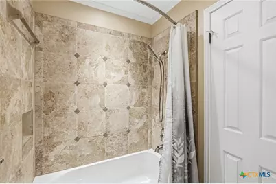 702 Masters Drive, Victoria, TX 77904 - Photo 27