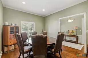 702 Masters Dr, Victoria, TX 77904 - Photo 5