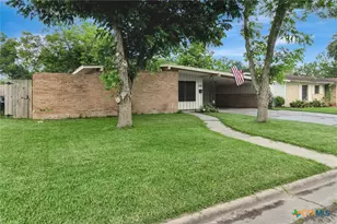 2301 E Walnut Ave, Victoria, TX 77901 - Photo 21