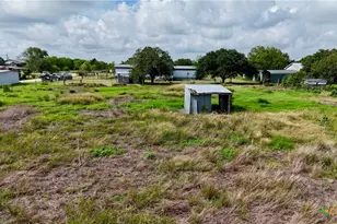 486 Co Rd 95D, Moulton, TX 77975 - Photo 23