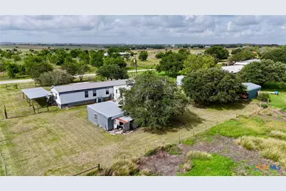 486 County Road 95D, Moulton, TX 77975 - Photo 27