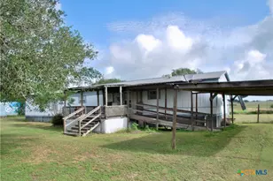 486 Co Rd 95D, Moulton, TX 77975 - Photo 1