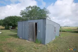 486 Co Rd 95D, Moulton, TX 77975 - Photo 17