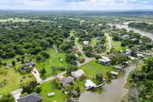 136 Lakeside Dr, Seguin, TX 78155 - Photo 31