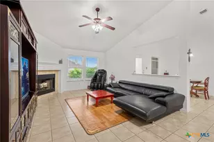 5620 Calc Stone Dr, Killeen, TX 76542 - Photo 9