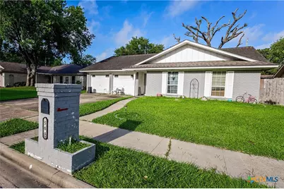 501 Magdalena Drive, Victoria, TX 77904 - Photo 3