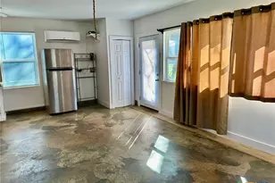 1419 Alamo St, San Marcos, TX 78666 - Photo 9
