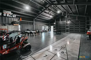 499 Dayspring, Victoria, TX 77904 - Photo 43