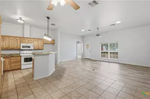 1895 Flaming Oak Dr, New Braunfels, TX 78132 - Photo 13